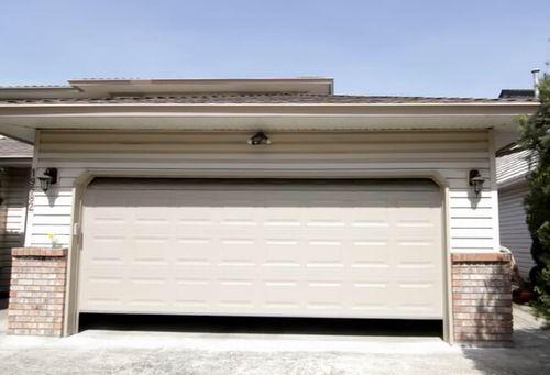 keep garage cool in summer